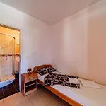 Pet Friendly In With View Διαμέρισμα Viganj