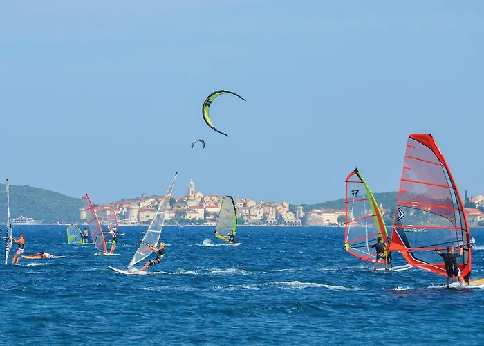 Pet Friendly In With View ויגאני